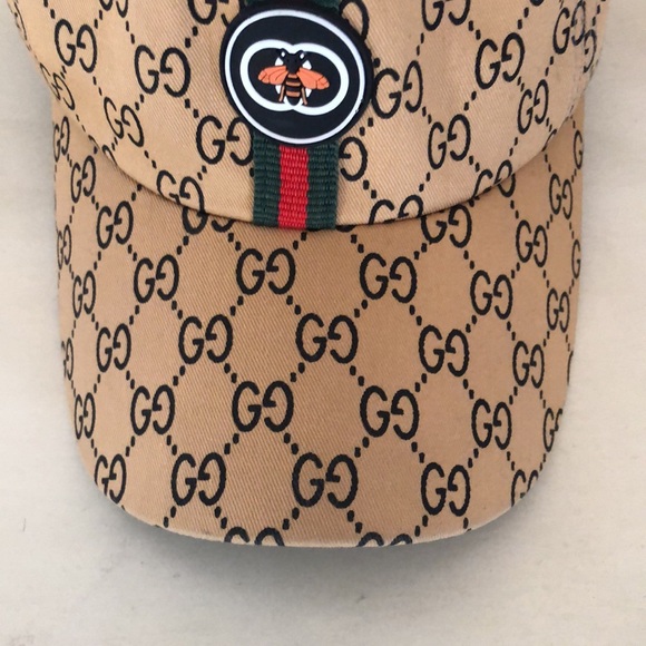 NWOT Logo (Beige) G baseball cap with house brand Bee - Picture 2 of 16